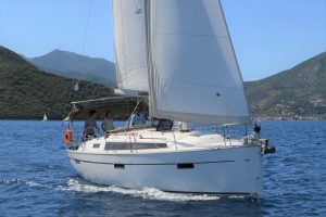 Bavaria Cruiser 37 – Helena